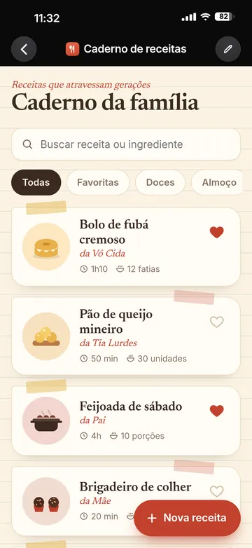 App Cuaderno de recetas: fondo de papel rayado, búsqueda por receta o ingrediente y fichas como pastel de maíz y pan de queso.